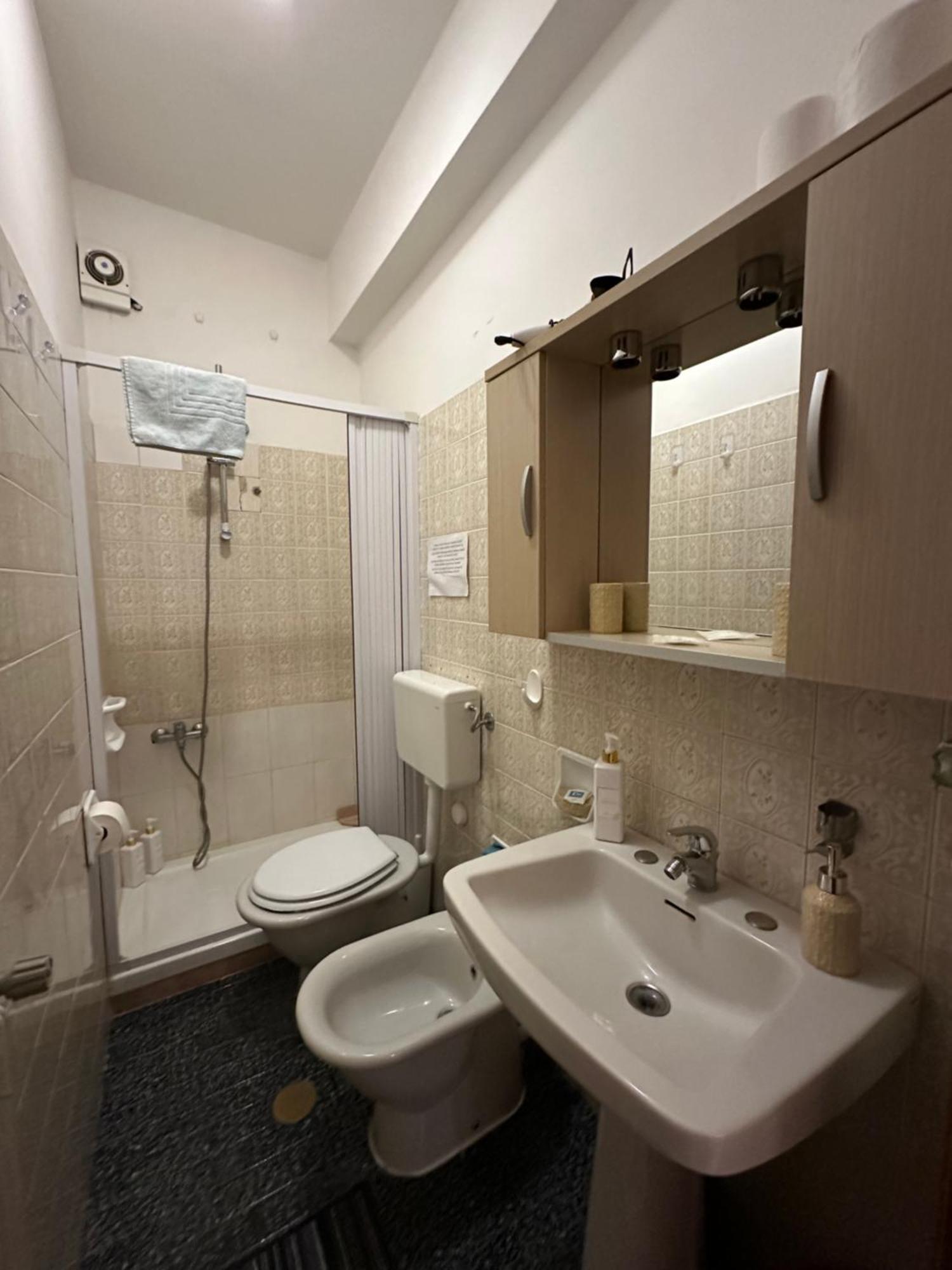 Luciana'S Home Lavello Экстерьер фото